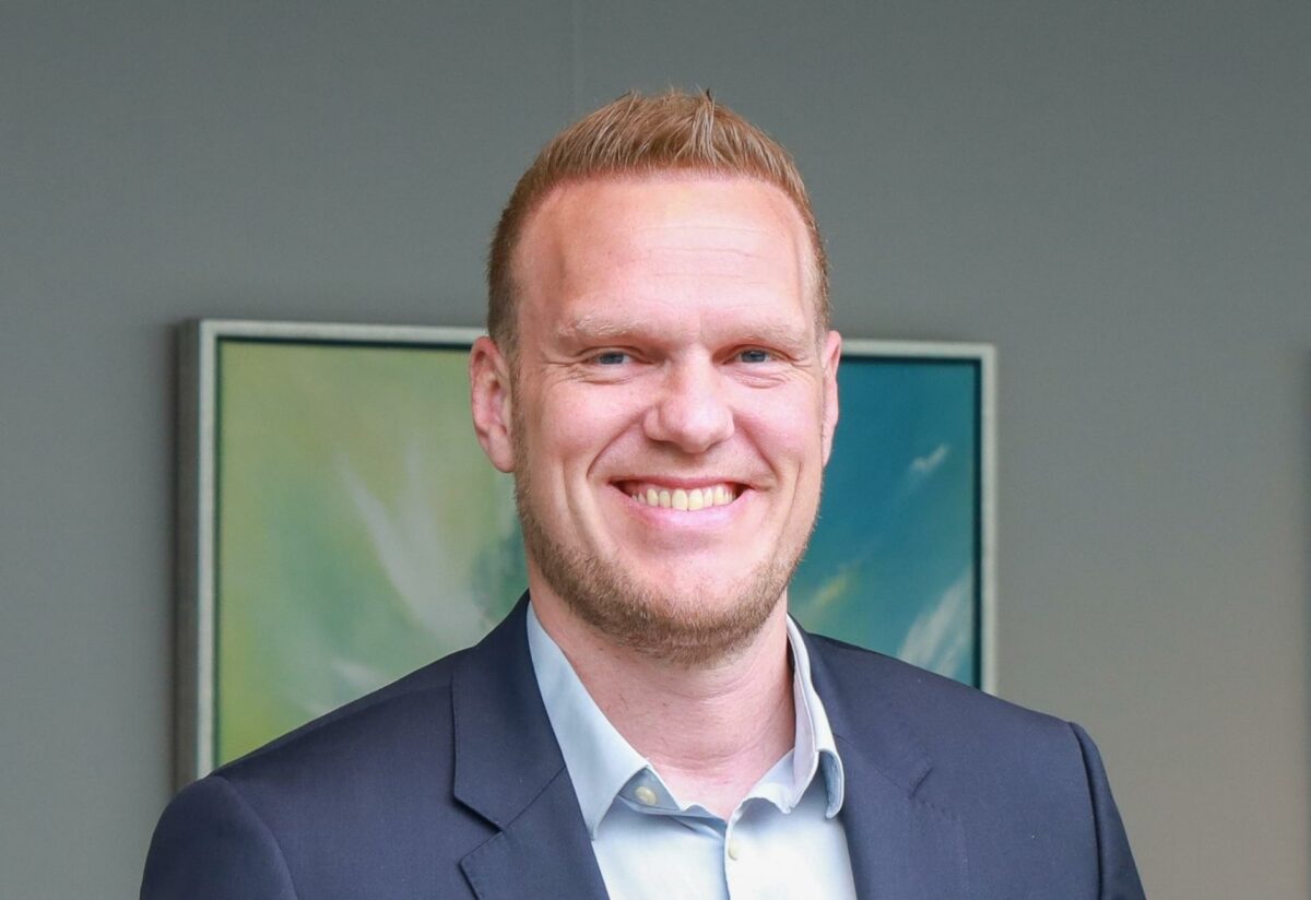 Thor Ugelvig Petersen har en ph.d. i offshore vind fundamenter og havbundsinteraktion, og han kommer fra en ledende rolle i DHI.