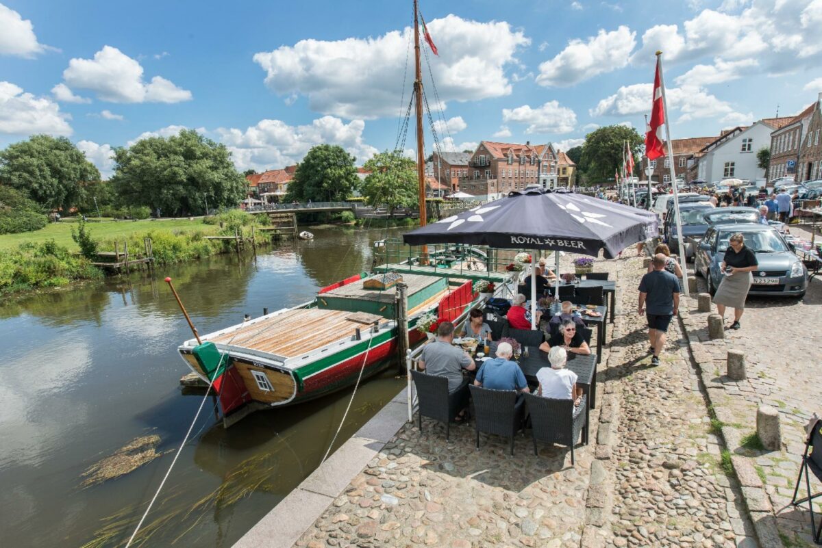 Udviklingsplanen for Skibbroen og det maritime Ribe bliver kompleks, da den både skal tage hensyn til gammelt og nyt, det historiske kulturmiljø, fredninger, natur- og bevaringshensyn, æstetik og teknik. Foto: Esbjerg Kommune.