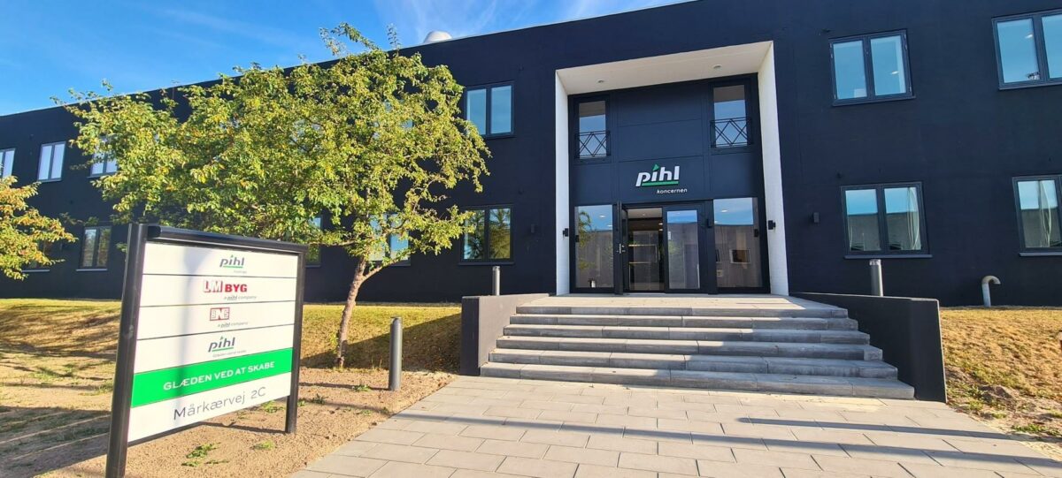 Pihl Koncernens nye fælles kontordomicil på Mårkærvej i Tåstrup skal styrke koncernens synergier, den fælles grønne omstilling og det interne samarbejde.