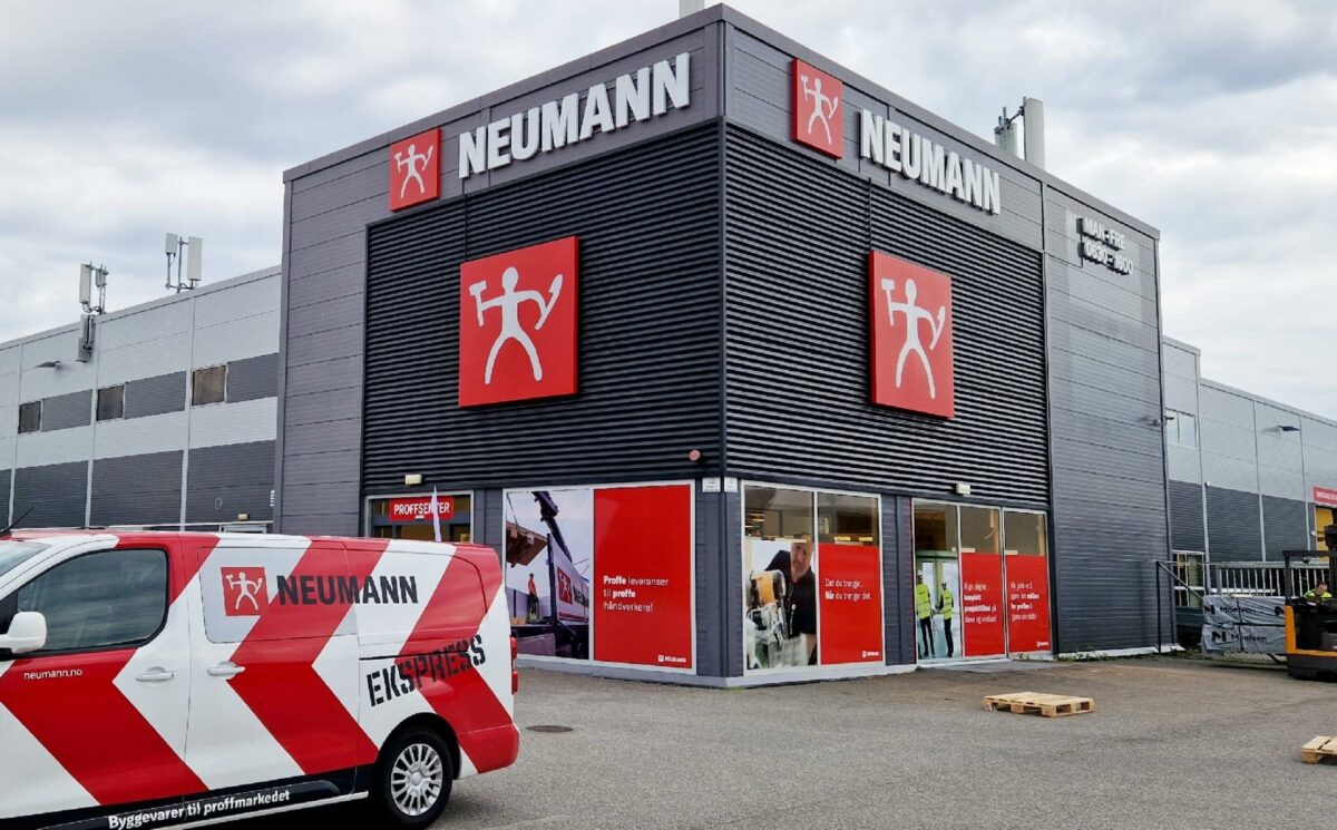 Den nye forretning i Frekhaug, der åbnede mandag d. 15. august, er en del af en større plan for den vestlige region, hvor endnu en forretning åbner i foråret 2023.