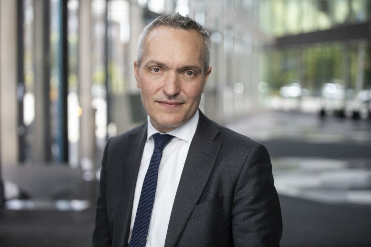 Adm. direktør i FRI, Henrik Garver, lægger op til politisk handling, så manglen på medarbejdere ikke forhindrer rådgiver- og ingeniørvirksomhederne i at løse de opgaver, der hele tiden tikker ind.