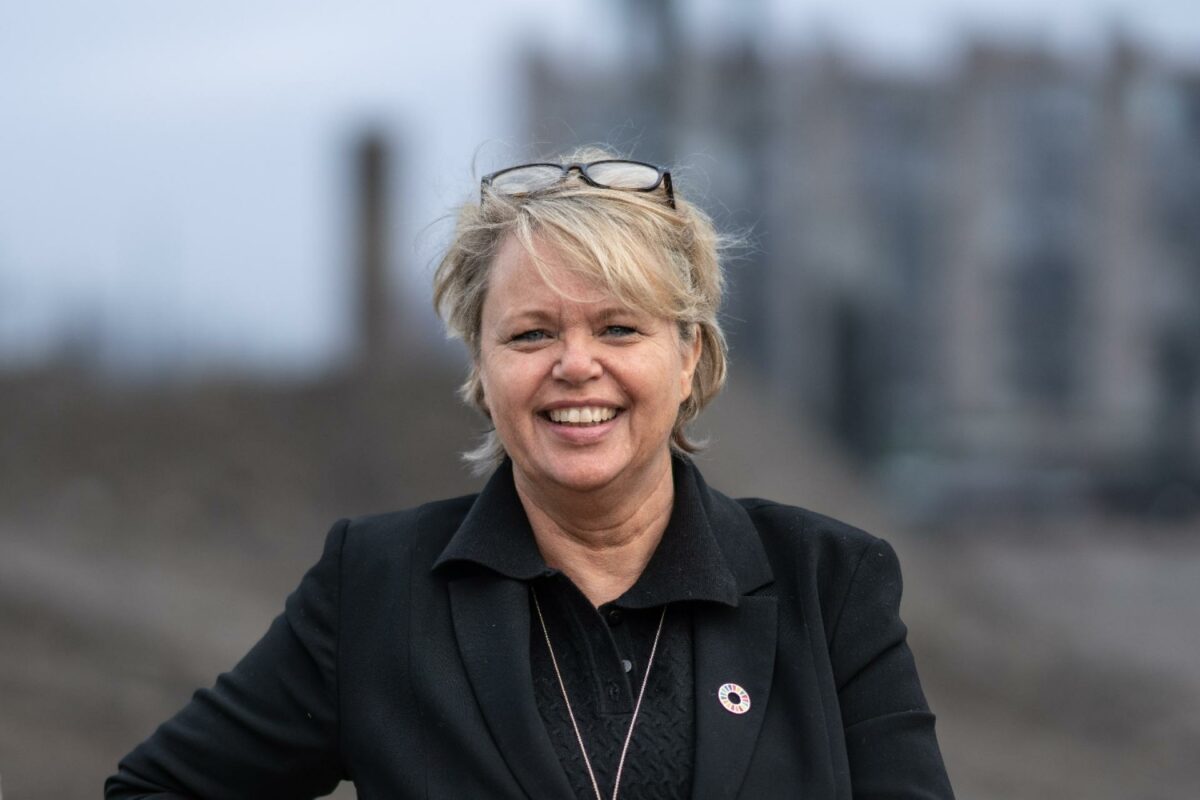 - De senere år er presset for at finde grønne løsninger til byggeriet vokset massivt. Derfor indføres nu en række nye krav, der skal sætte turbo på den grønne omstilling - krav, der træder i kraft i februar 2023, og som særligt vil påvirke bygherrerne, fortæller Pihl Koncernens bæredygtighedschef, Ninette Mahler Alto.