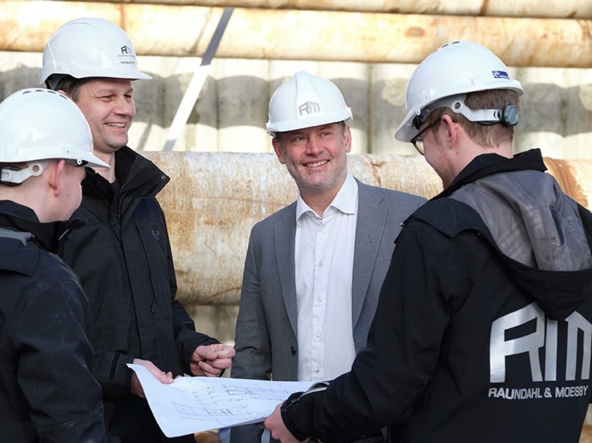 - Vi kan mærke, at markedet er meget fokuseret på sikkerheden for, at entreprenøren har den økonomiske styrke til at kunne gennemføre byggeriet, siger Carsten Raundahl.