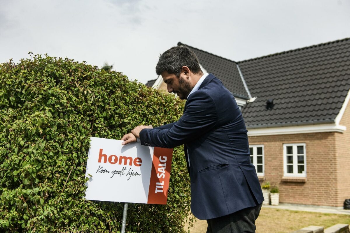 Der er blevet flere boliger at vælge mellem samtidig med, at der sker betydelige nedslag i salgspriserne. Foto: Home / Palle Peter Skov.