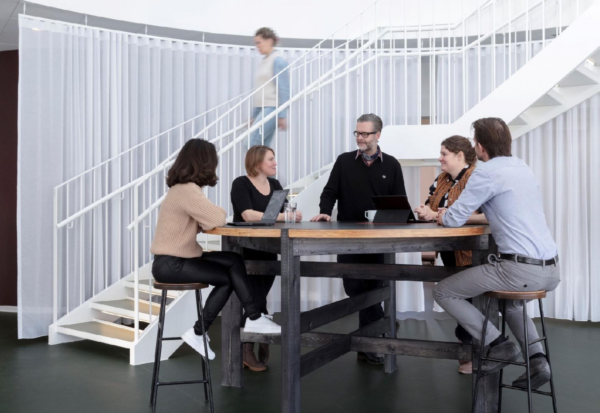 Centret skal hjælpe til, at viden fra universitetet i højere grad er med til at løse samfundets store udfordringer gennem samarbejder med virksomheder, offentlige institutioner, fonde og iværksættere. Foto: Niels Nygaard.