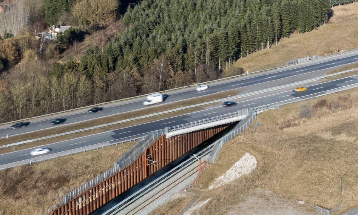 Sweco er i gang med at videreudvikle Vejdirektoratets og Banedanmarks InfraLCA-værktøj. Foto: Sweco.