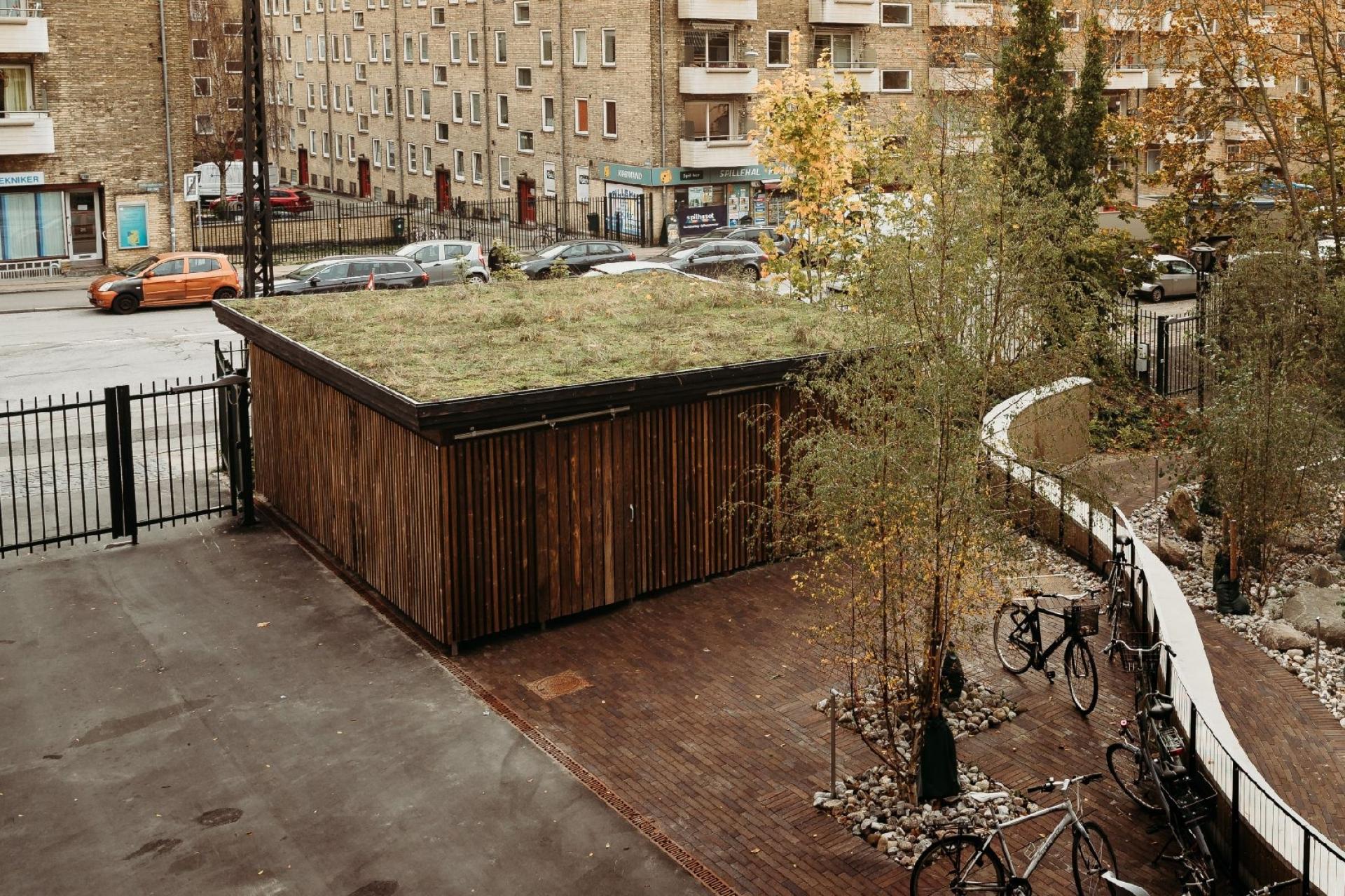 Næste leverer fortrinsvis store skure til boligforeninger, uddannelsesinstitutioner og offentlige bygherrer som for eksempel her hos AB Storgården i København Nordvest. Foto: Darewhan Amin.