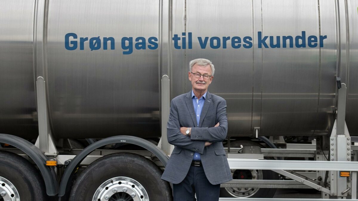 Formand Henrik Høegh fra Brancheorganisationen Biogas Danmark udtrykker stor tilfredshed med, at ministeren hurtigt har givet tilladelse til de nye anlæg, som er med til at øge forsyningen af grøn gas. Foto: Biogas Danmark.