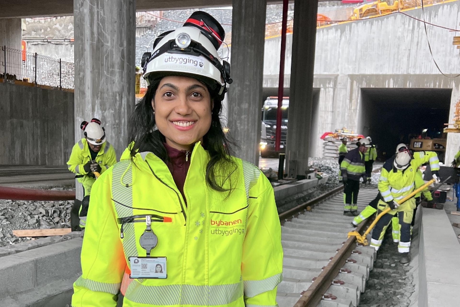 Jyothsna var nomineret for sit arbejde på bybanen i Bergen og Jakarta Mass Rapid Transit i Indonesien - en fantastisk kollega og samarbejdspartner, lyder det fra hendes chef, Peter Lassen Skrubbeltrang, i Atkins Danmark.