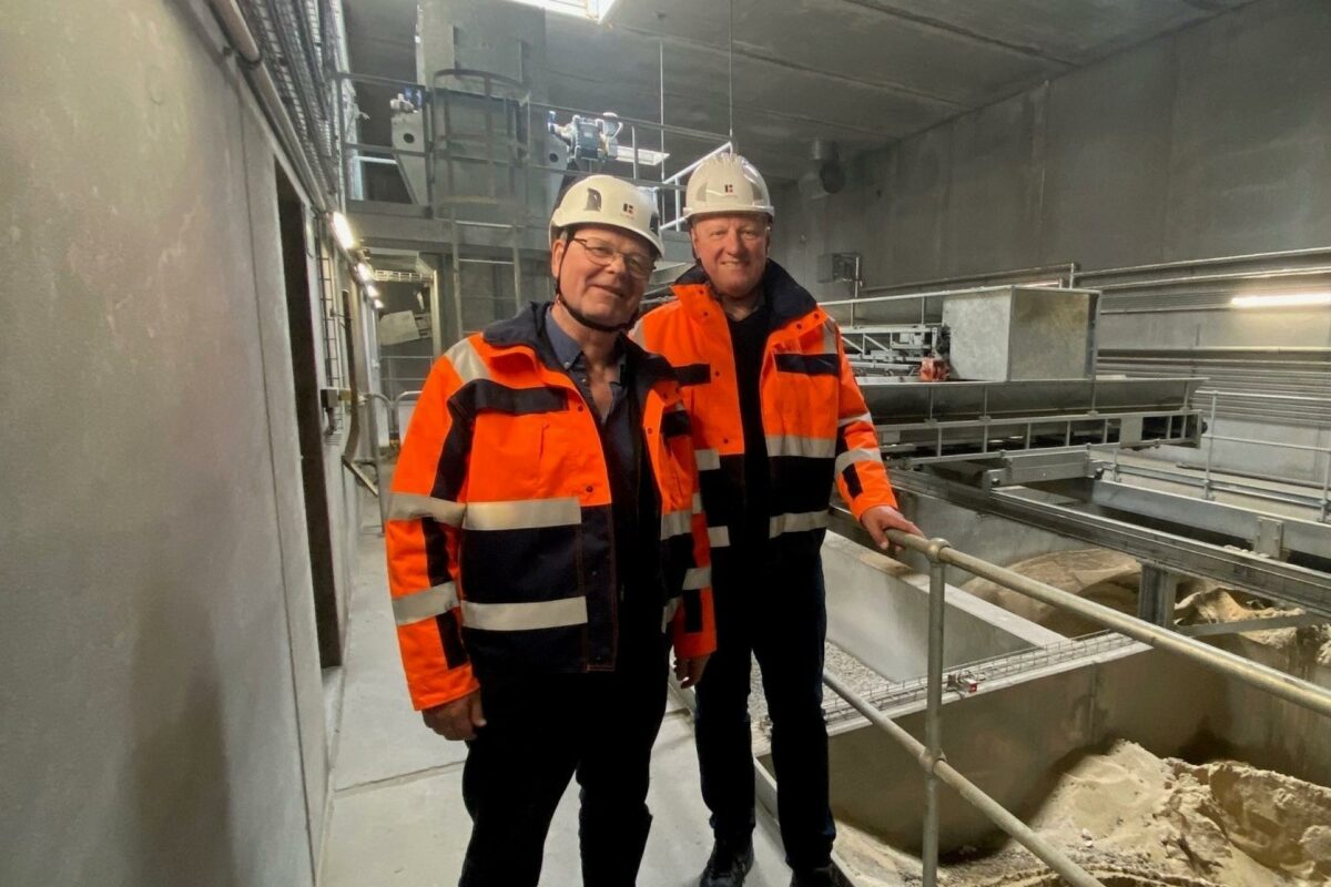 Virksomheden fik for nyligt ny adm. direktør, Karsten Rewitz (th.), mens Klaus Haugsted netop er kommet til som bæredygtighedsansvarlig.
