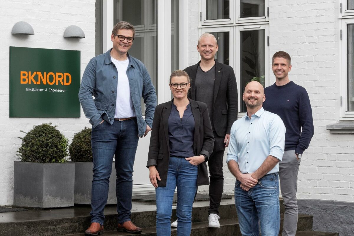 Adm. direktør René M. Larsen sammen med den nye ledergruppe Henrik Pedersen, Camilla B. Fugmann, Kenneth M. Nielsen og Christian Jeppesen.