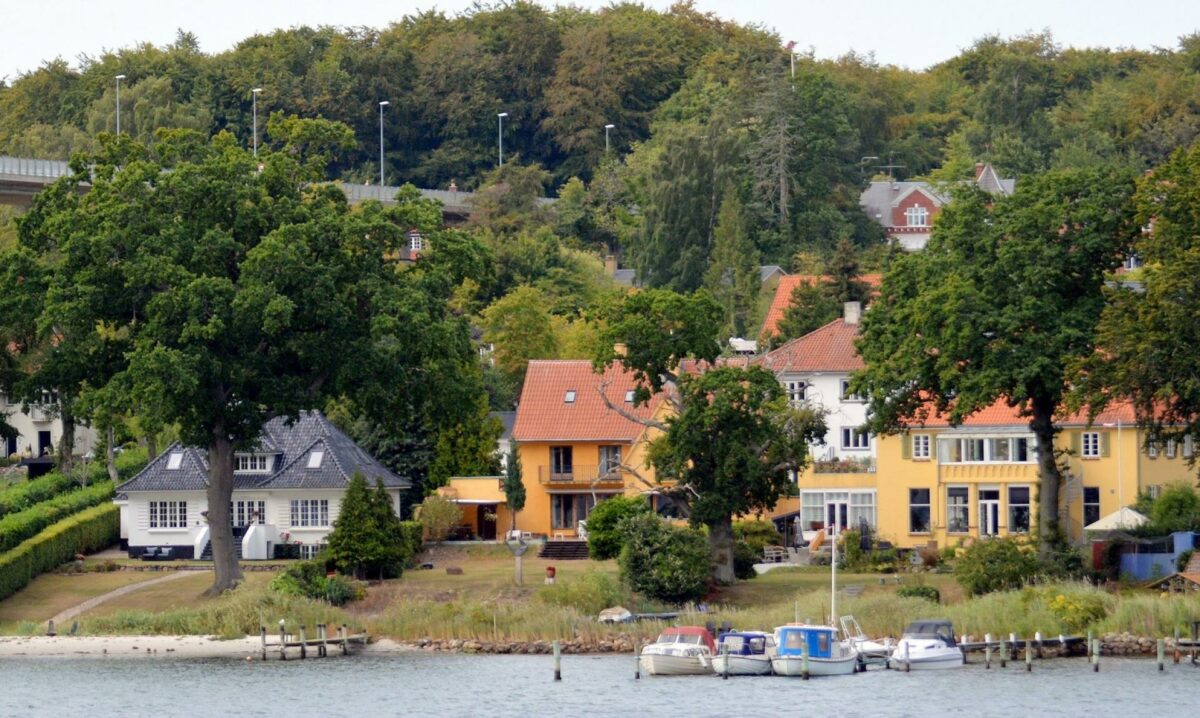 De store boliger på over 200 kvm bliver flere og flere, mens de mindre boliger bliver færre. Foto: Getty Images