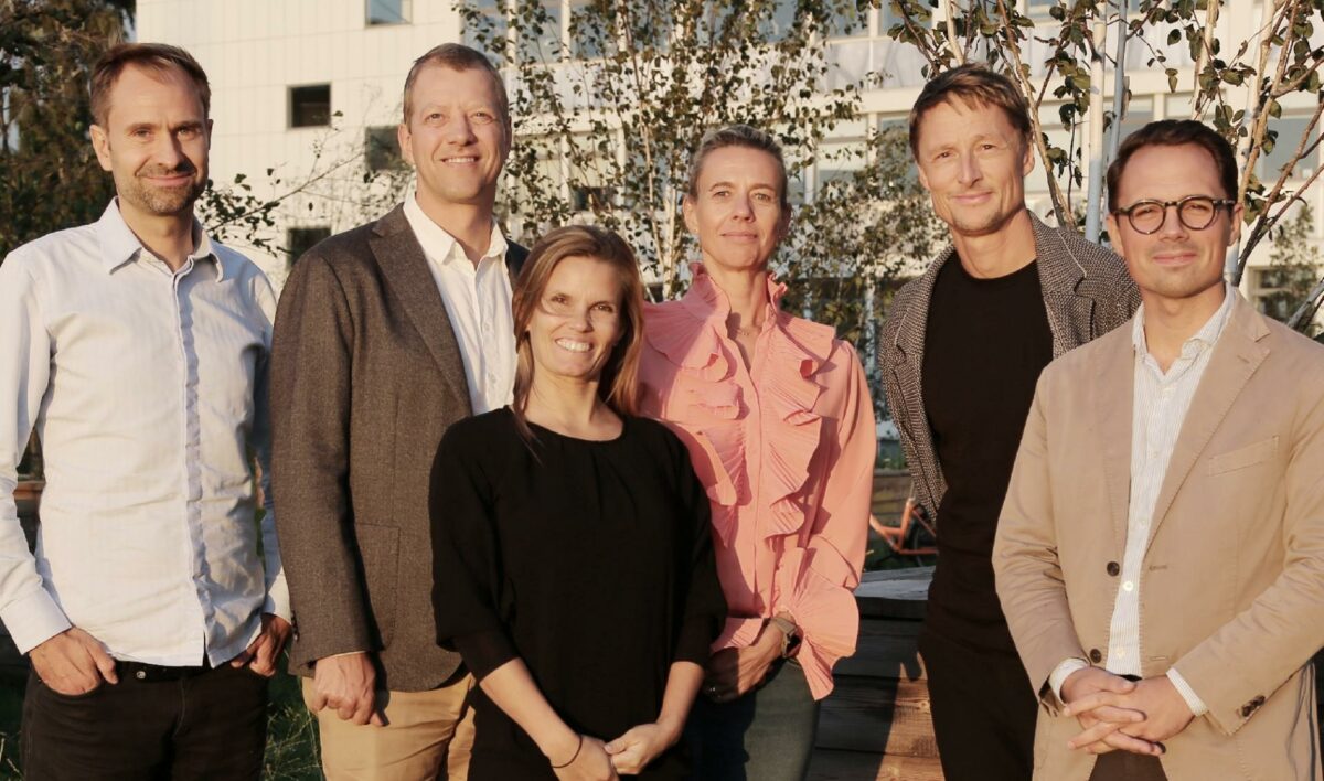 Den nye bestyrelse i Urban Power består af (fra venstre) Arne Cermak Nielsen (partner), Simon Kjær Hansen (bestyrelsesmedlem), Sara Buhl Bjelke (partner, adm. direktør), Lisbeth Blak-Lunddahl (bestyrelsesmedlem, formand), Rune Veile (partner) og Simon Aggesen (bestyrelsesmedlem).