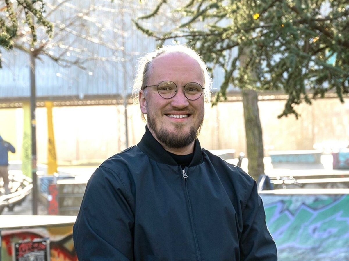 Martin Hedevang er forperson for Danske Landskabsarkitekter og er bl.a. medstifter af By Rum Skole. Foto: Peter Sikker Rasmussen.