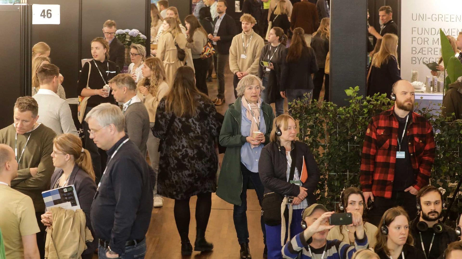 Små startup-virksomheder, innovation og et loungeområde med navnet 'The power of nature' er noget af det, der bliver præsenteret på Building Green Aarhus, der afholdes d. 10. og 11. april i Aarhus Congress Center.