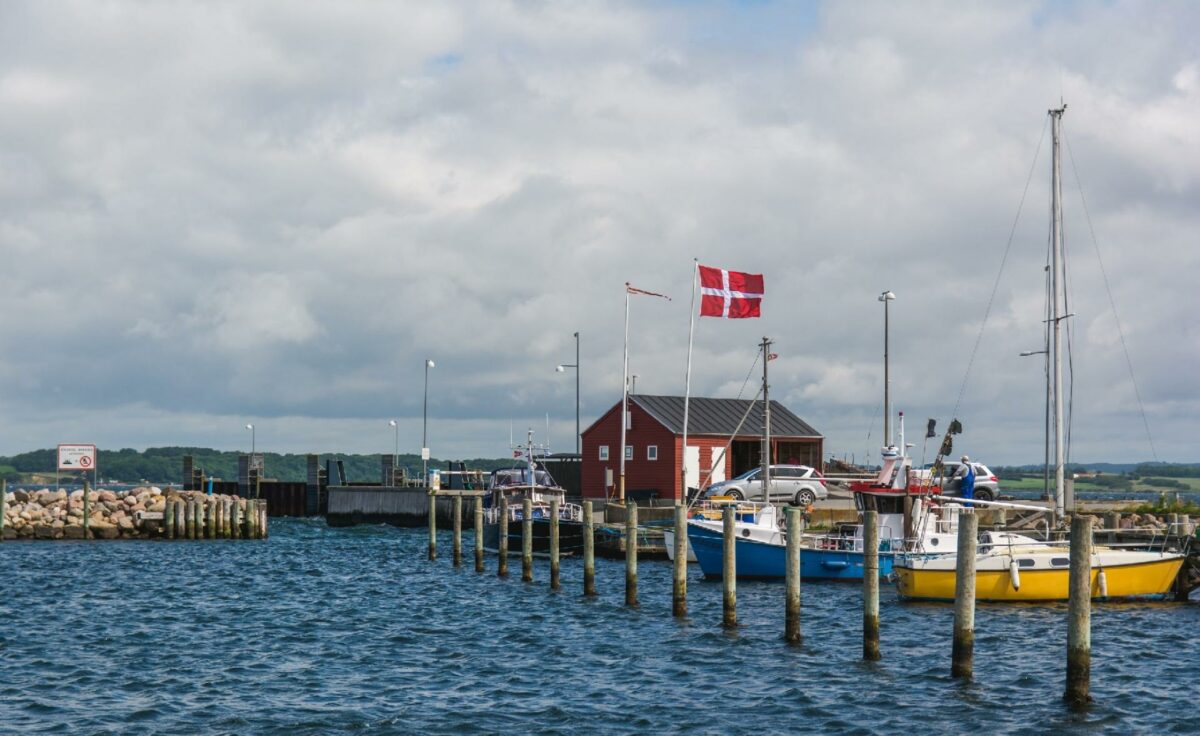 Lyø i det sydfynske øhav er en af de øer, der kan ansøge ø-støtteordningen om tilskud til nye almene boliger. Ifølge Visit Fyn bor der knap 90 indbyggere på øen, der har et areal på ca. 6 km². Foto: Getty Images