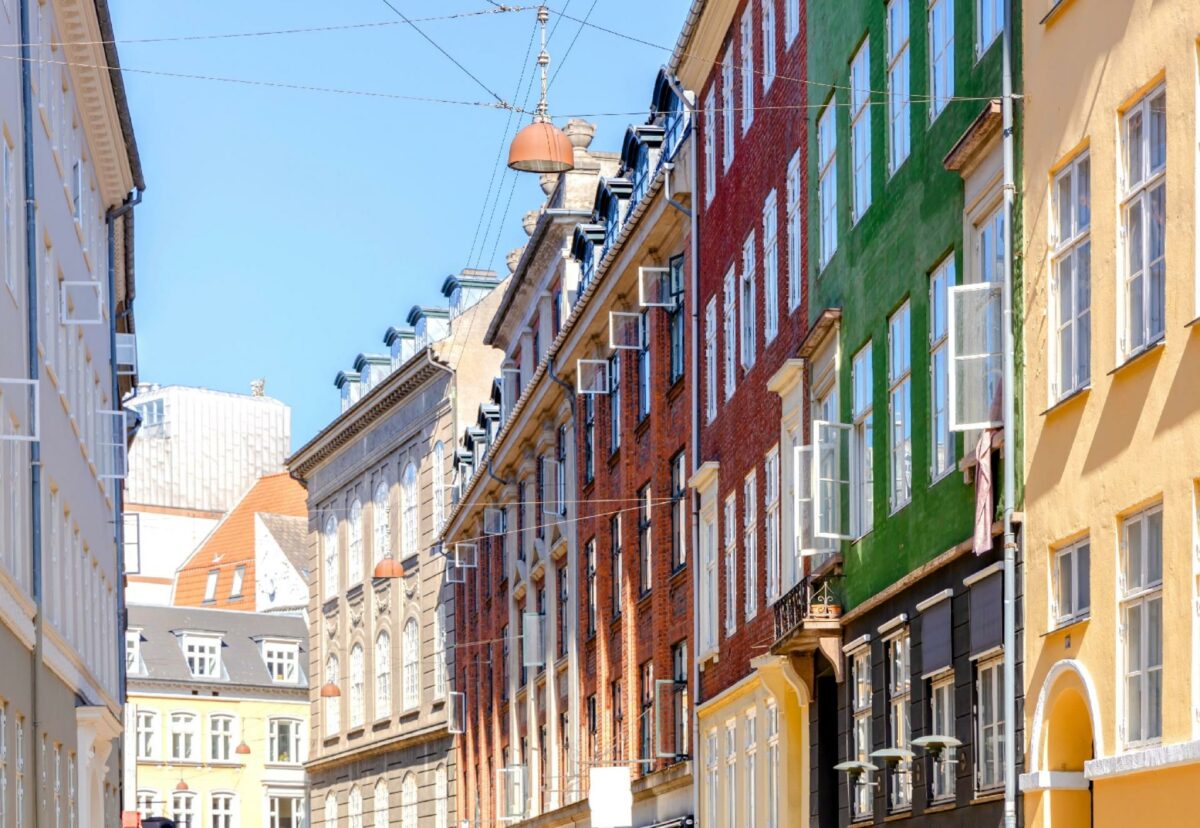 Selv i København, hvor skattestigningerne har været størst, har prisfaldet på ejerlejligheder i januar været begrænset. Foto: Gettyimages.