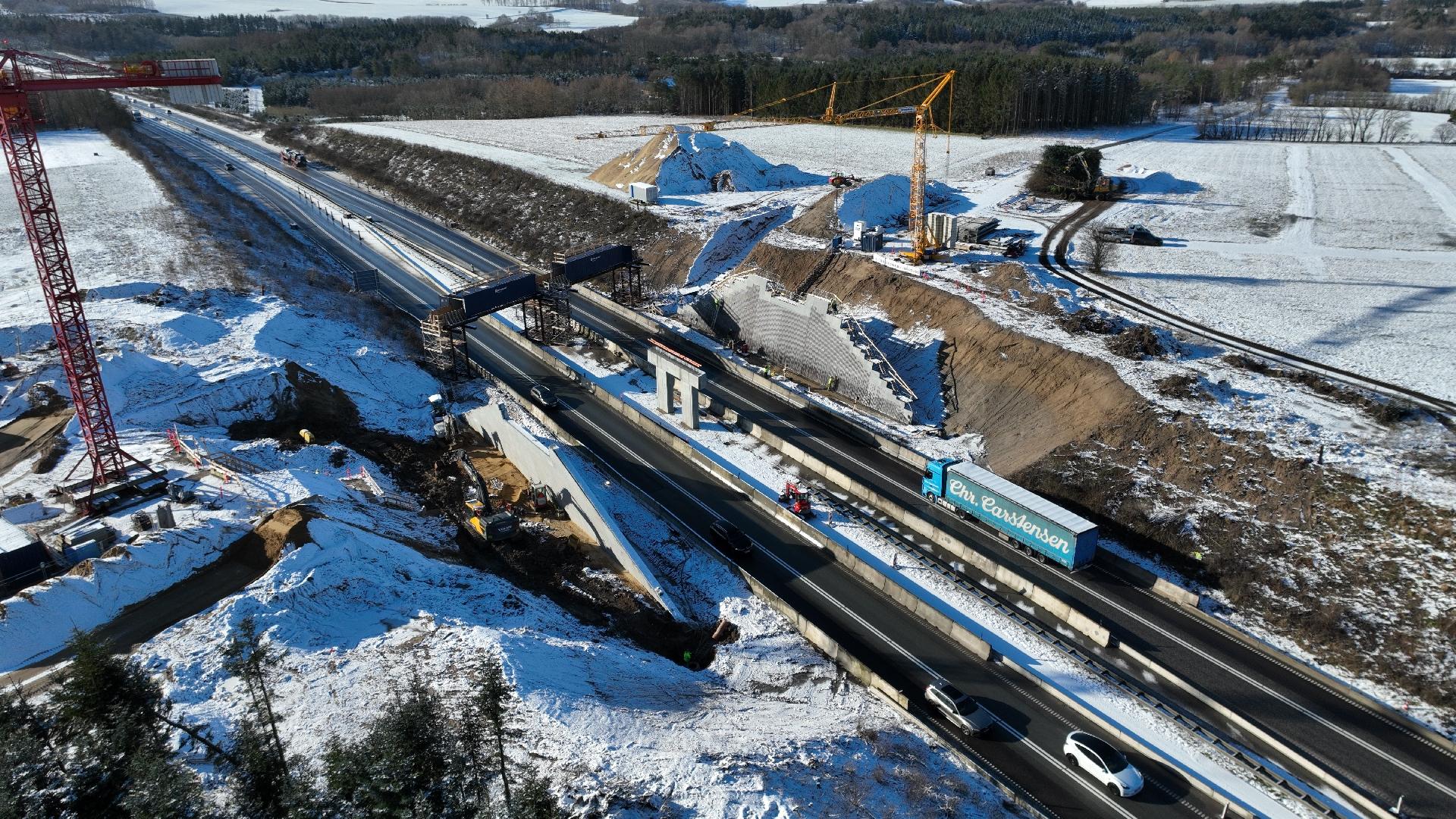 Der har været gang i det forberedende arbejde ved Horndrupvej syd for Skanderborg hele vinteren. Arbejdet startede i oktober 2023. Foto: Rambøll