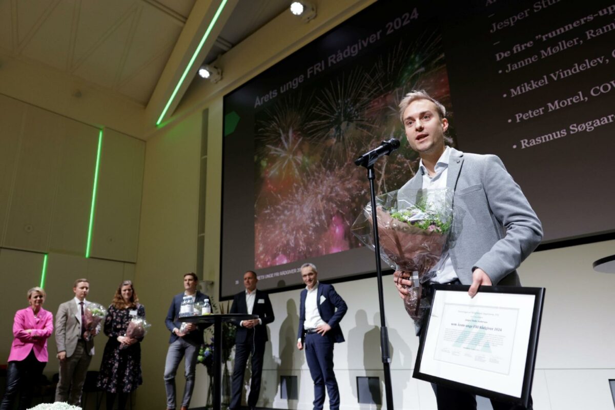 Jesper Stuhr Andersen er netop blevet kåret til Årets Unge FRI-rådgiver 2024.