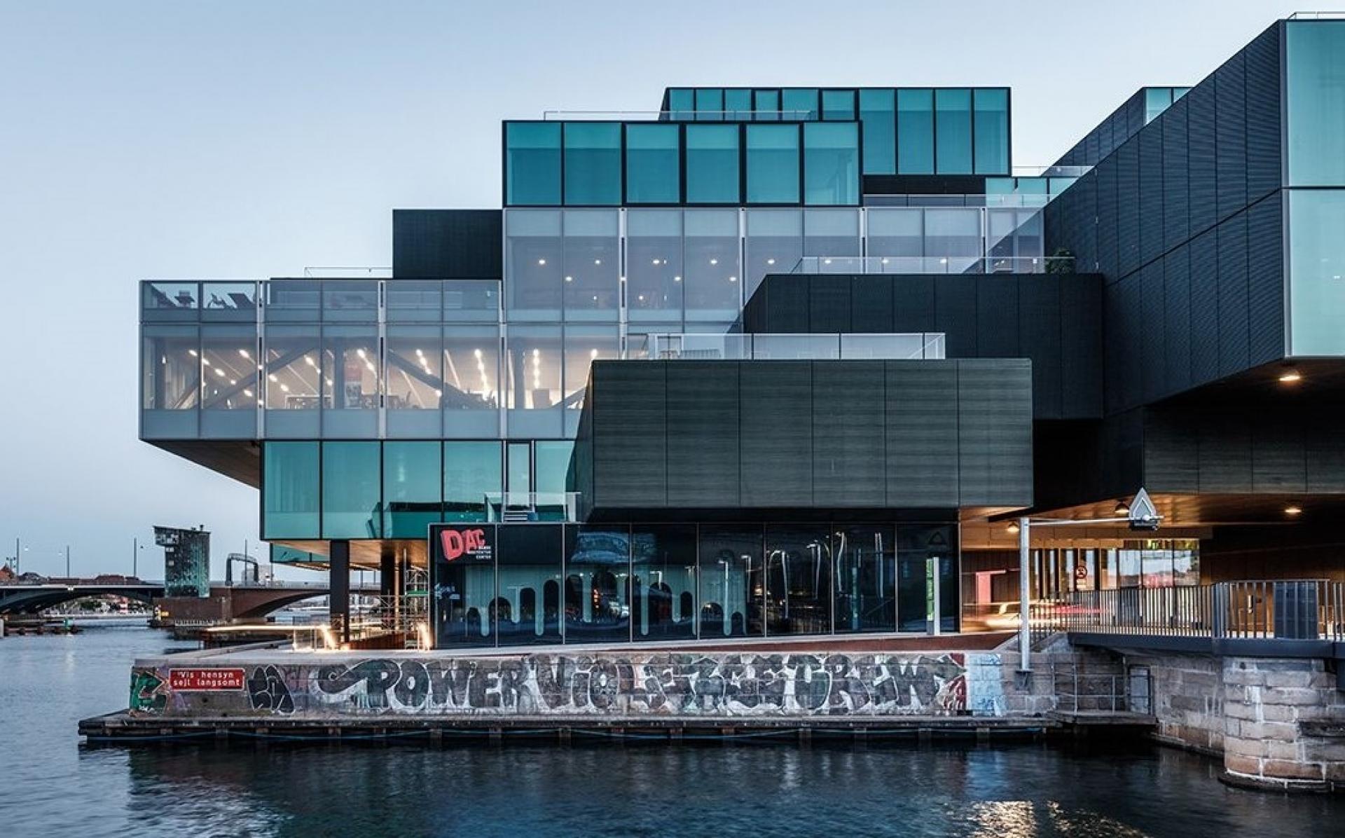 Dansk Arkitektur Center bliver ansvarlig for at omsætte de fire tegnestuers visioner til en række formidlingsfilm, der viser, hvordan et fremtidig bæredygtigt Danmark kan se ud. Arkivfoto