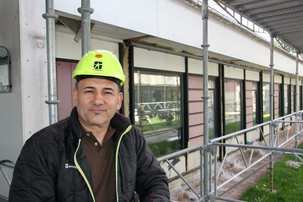 Ifølge seniorprojektchef Sardar Jamil fra MT Højgaard kan tidsplanen optimeres på baggrund af gode erfaringer fra renoveringen af Morbærhaven i Albertslund. Arkivfoto: Torben Jastram.