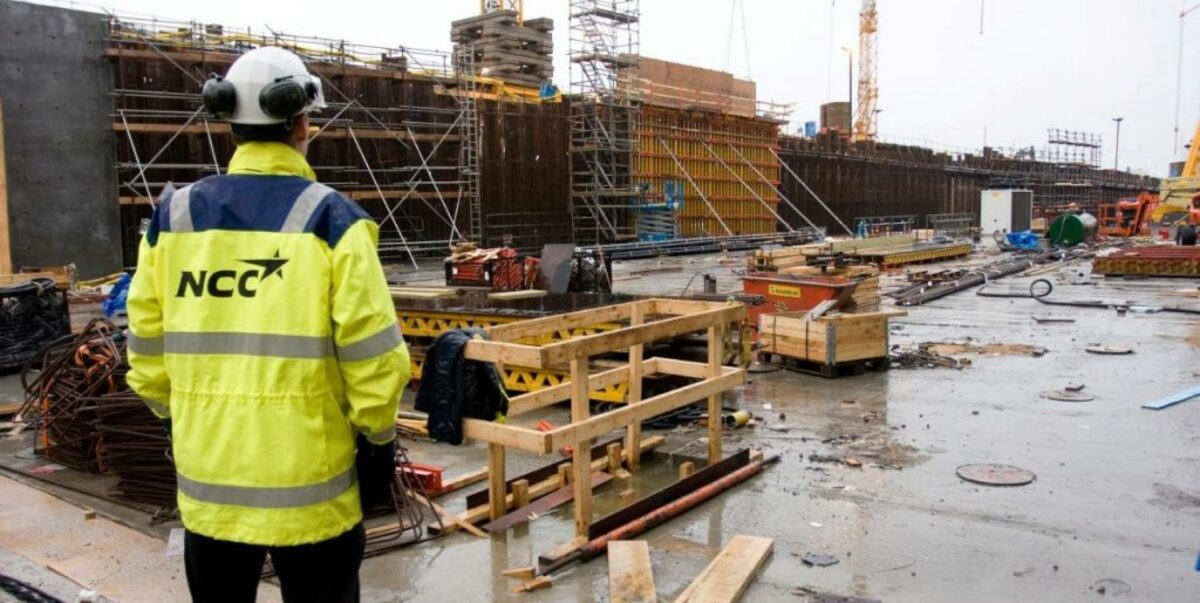 Sikkerhed er vigtig, det gælder både sikkerheden for de mennesker, der bor i området, trafikanter og naturligvis vores egne medarbejdere, sagde områdedirektør, Kim Høgh Thomsen, NCC, ved prisoverrækkelsen. Arkivfoto.