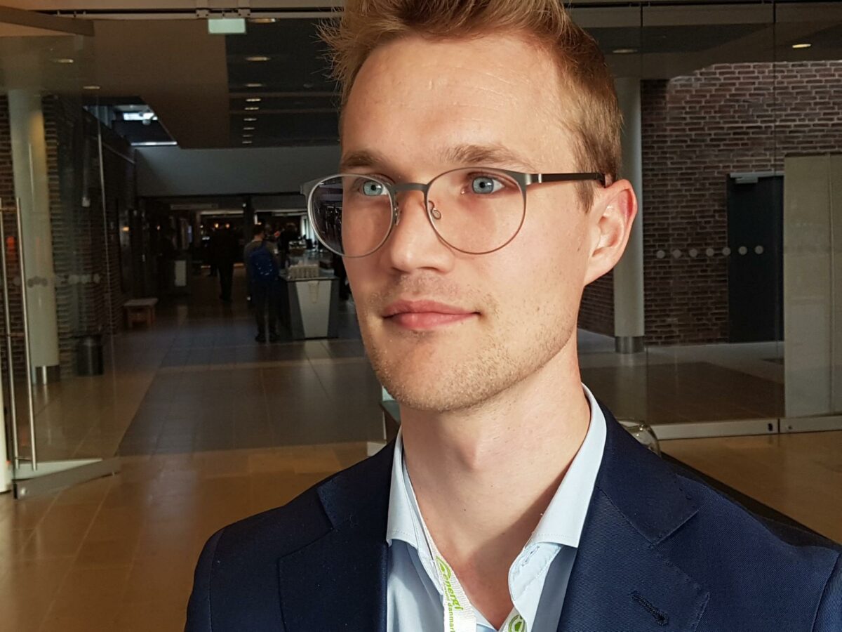 Salling Groups energiansvarlige Benjamin Glinvad Faurhøj har arbejdet for supermarkedskæden i lidt over fire år, og det har været en tid med stort fokus på butikkernes energiforbrug. Nok til at vinde årets Energi- og miljøpris. Foto: Thøger Raun.