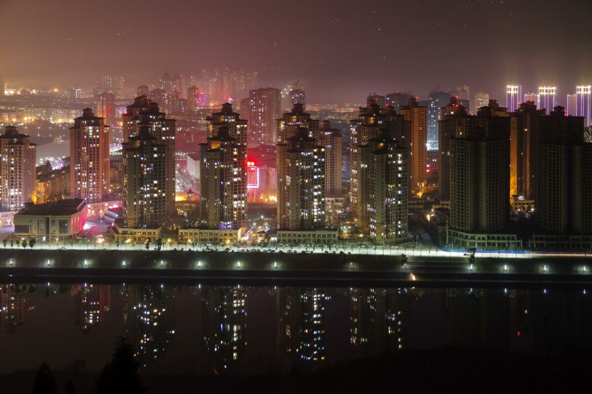Hong Kong har simpelthen ikke plads til de mange mennesker, der formentlig kommer til byen de næste år. Foto: Colourbox.