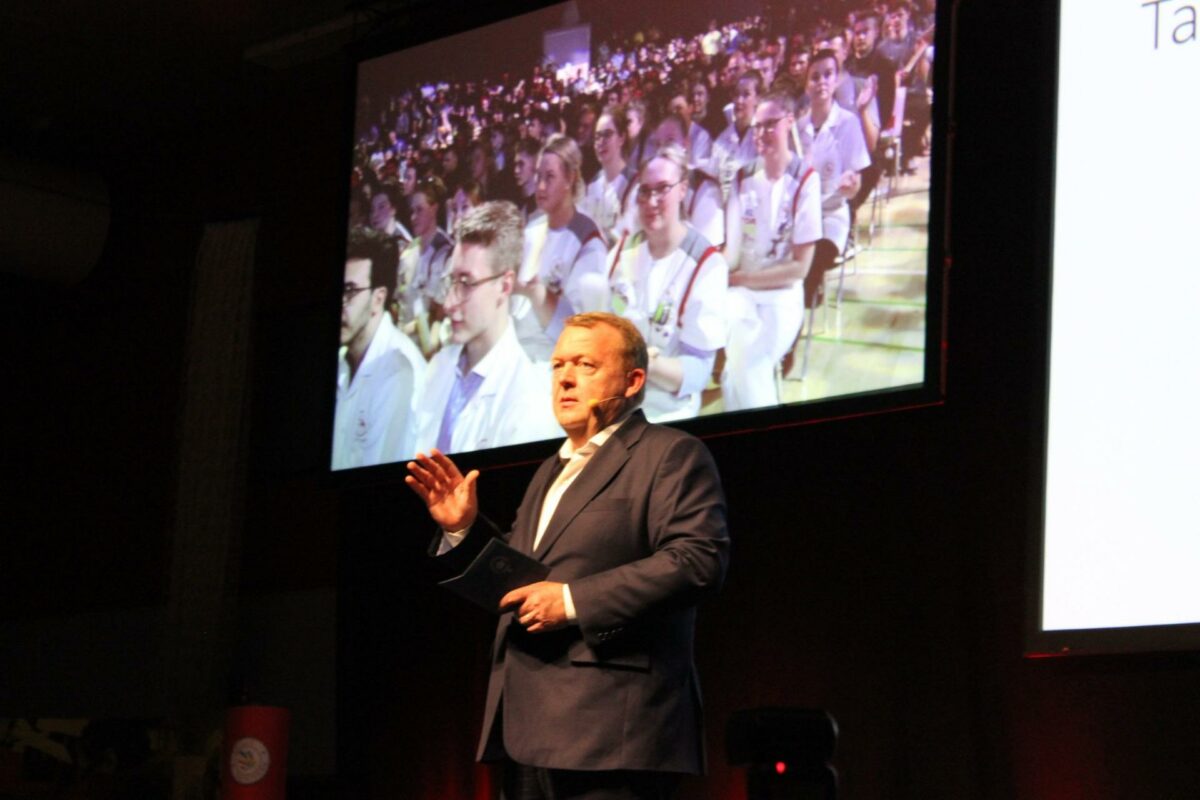 Statsminister Lars Løkke Rasmussen (V) roste de deltagende elever til DM i Skills. Foto: Louise Gregersen