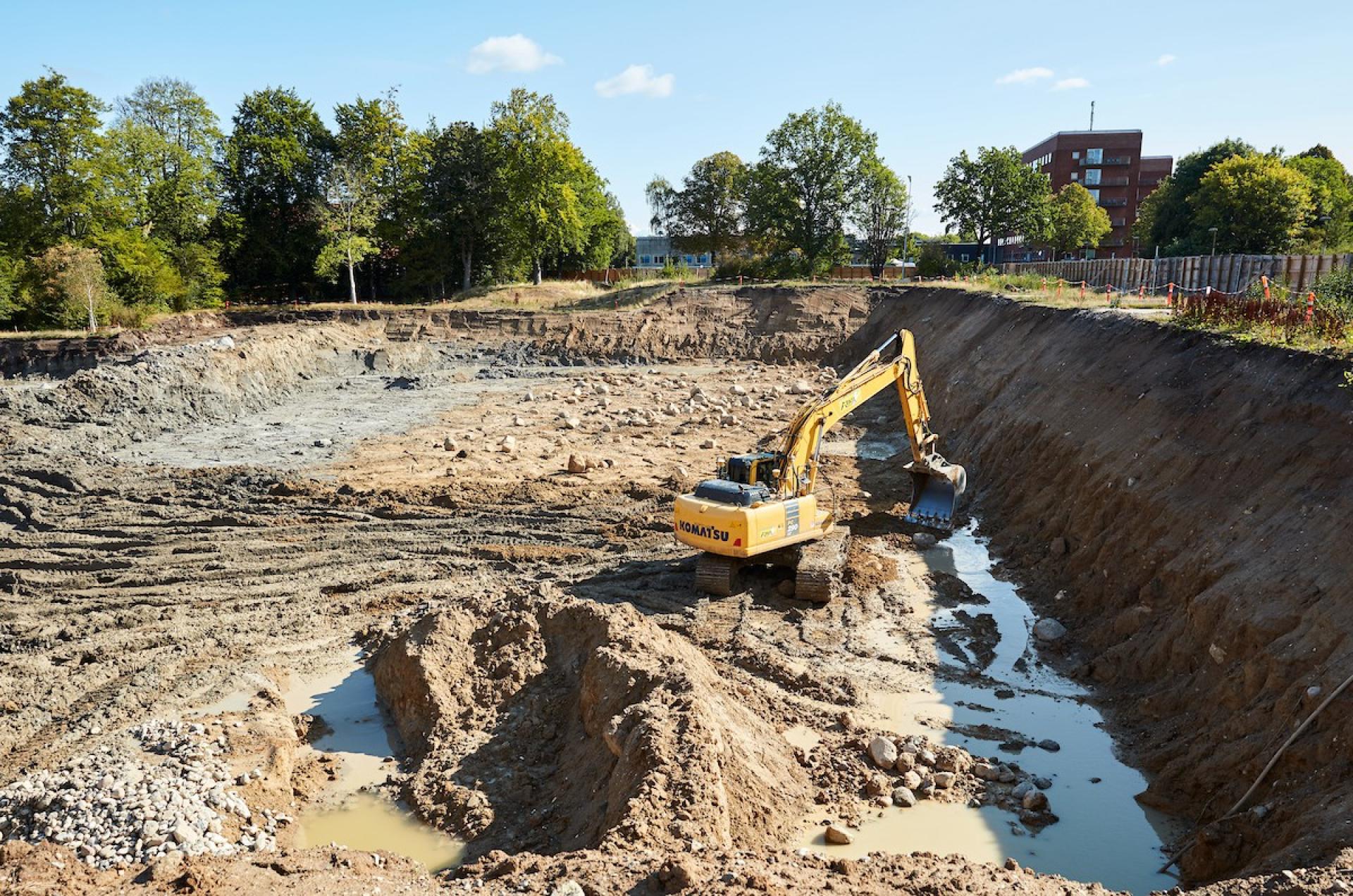Byggegrunden er forberedt til byggeriet af det nye hospital. Foto: Byggeriets Billedbank.