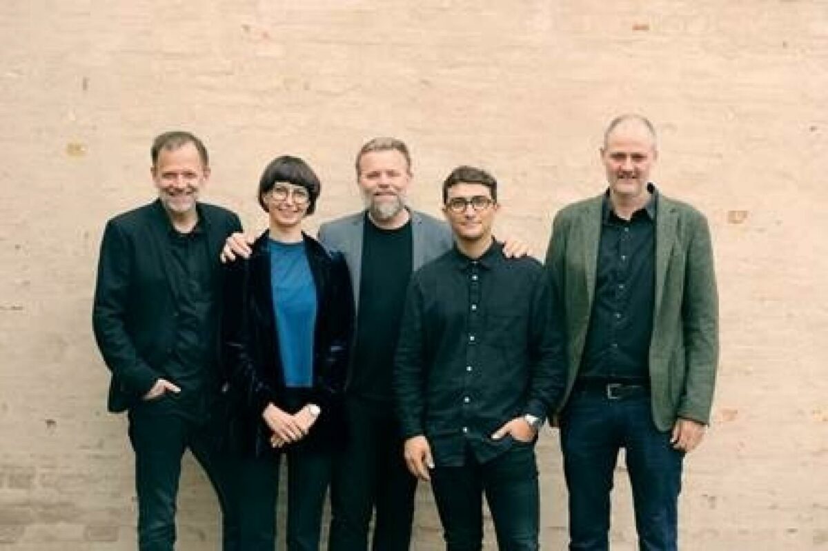 Partnerkredsen i H+ fra venstre Jesper Wegener, Ann-Helene Kappel Nilsson, Rasmus Klausen, Sammy Kiraz og Morten Toft. Foto: H+.
