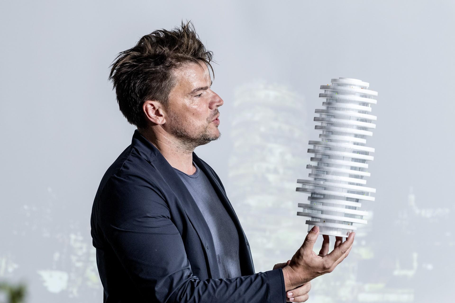 Bjarke Ingels og BIG er blevet valgt til opgaven på grund af deres evne til at forstå og skabe ikoniske bygninger i særligt følsomme byområder. Foto: Pressefoto/Tivoli.