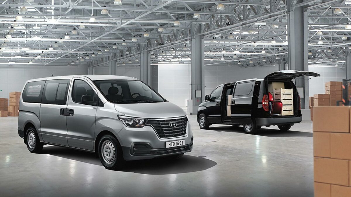 Denne faceliftede udgave af Hyundai H-1 kommer ikke til Danmark gennem Hyundai Bilimport, der nu lukker importen. Pressefoto.