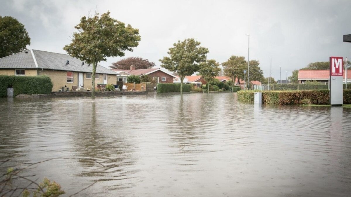 Rettidig omhu og flere penge til klimasikring kan spare Aarhus Kommune for store udgifter fremadrettet. Foto: Colourbox.