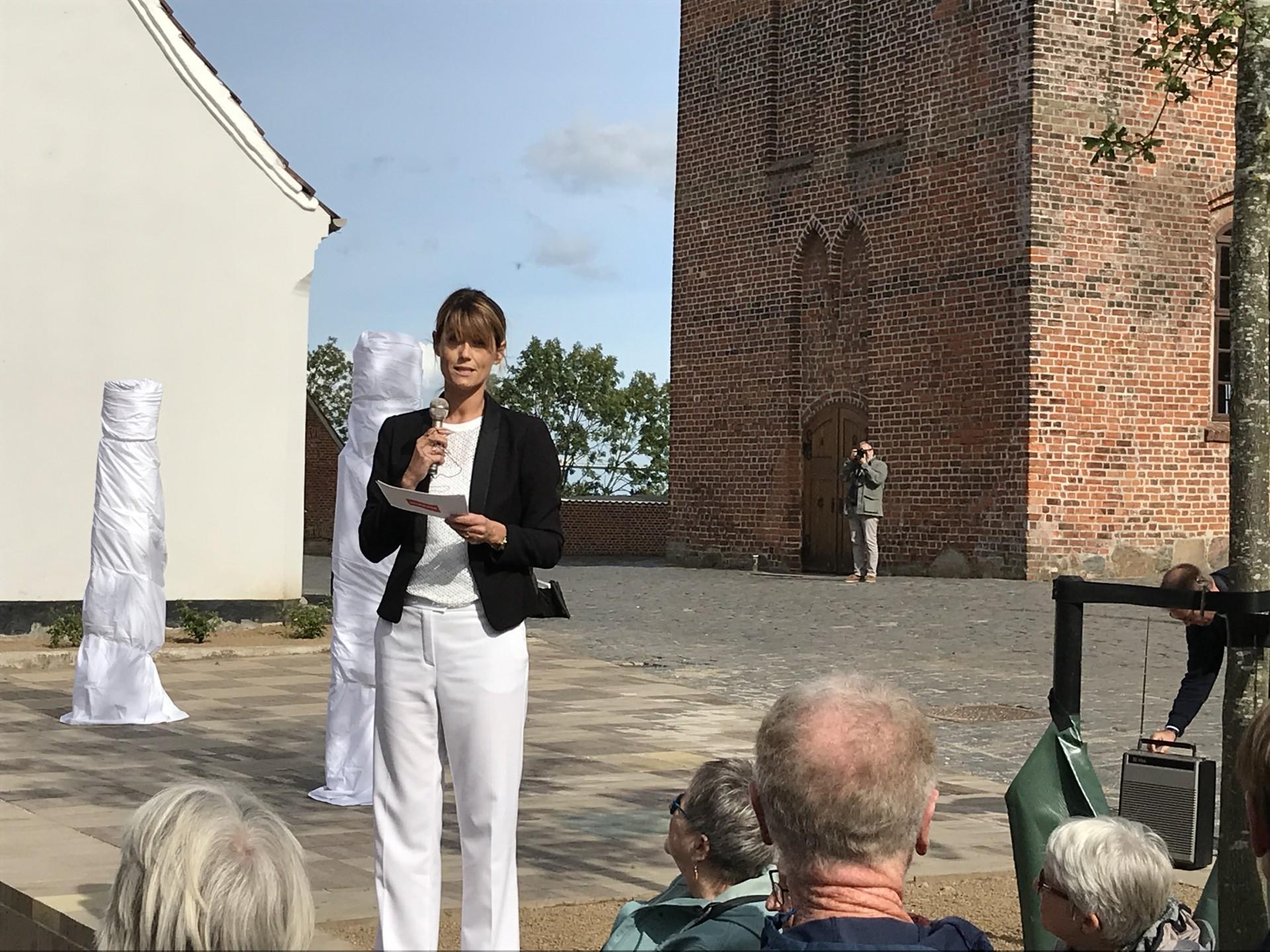 Realdanias filantropidirektør, Nina Kovsted Helk, kunne på indvielsesdagen ønske tillykke med, at Danmarks største klimatilpasning var særdeles vellykket. Foto: Hans-Henrik Lærke. 