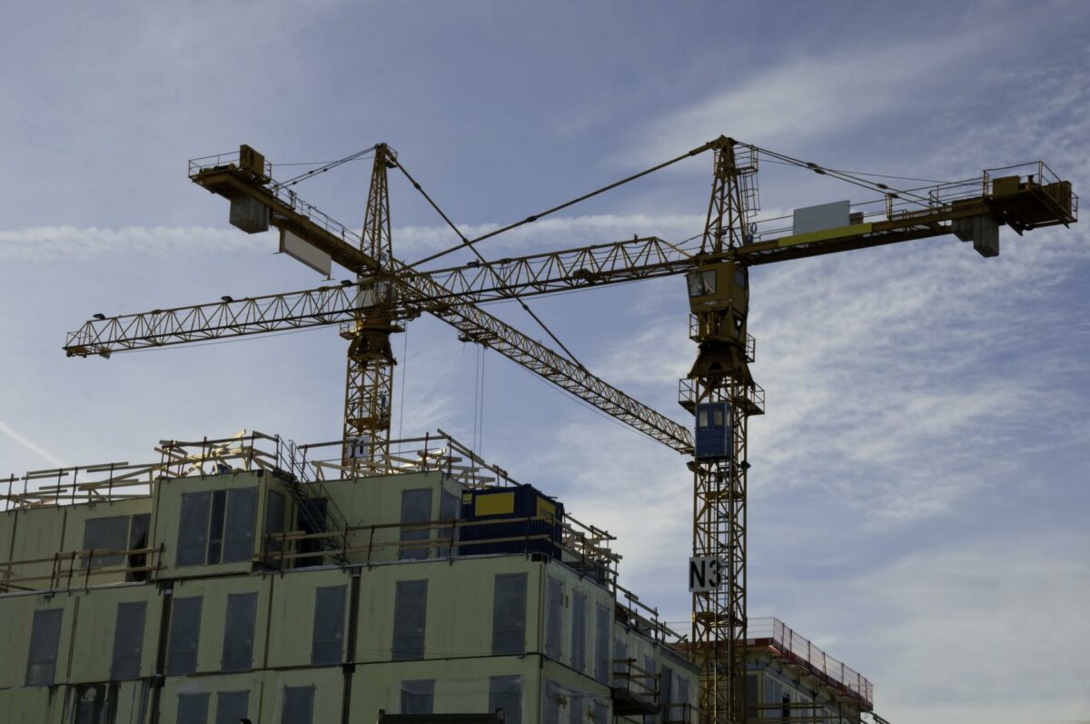 250 medarbejdere bliver det samlede antal på tre adresser, når Statens Byggeforsknings Institut fusionerer. Foto: Colourbox.