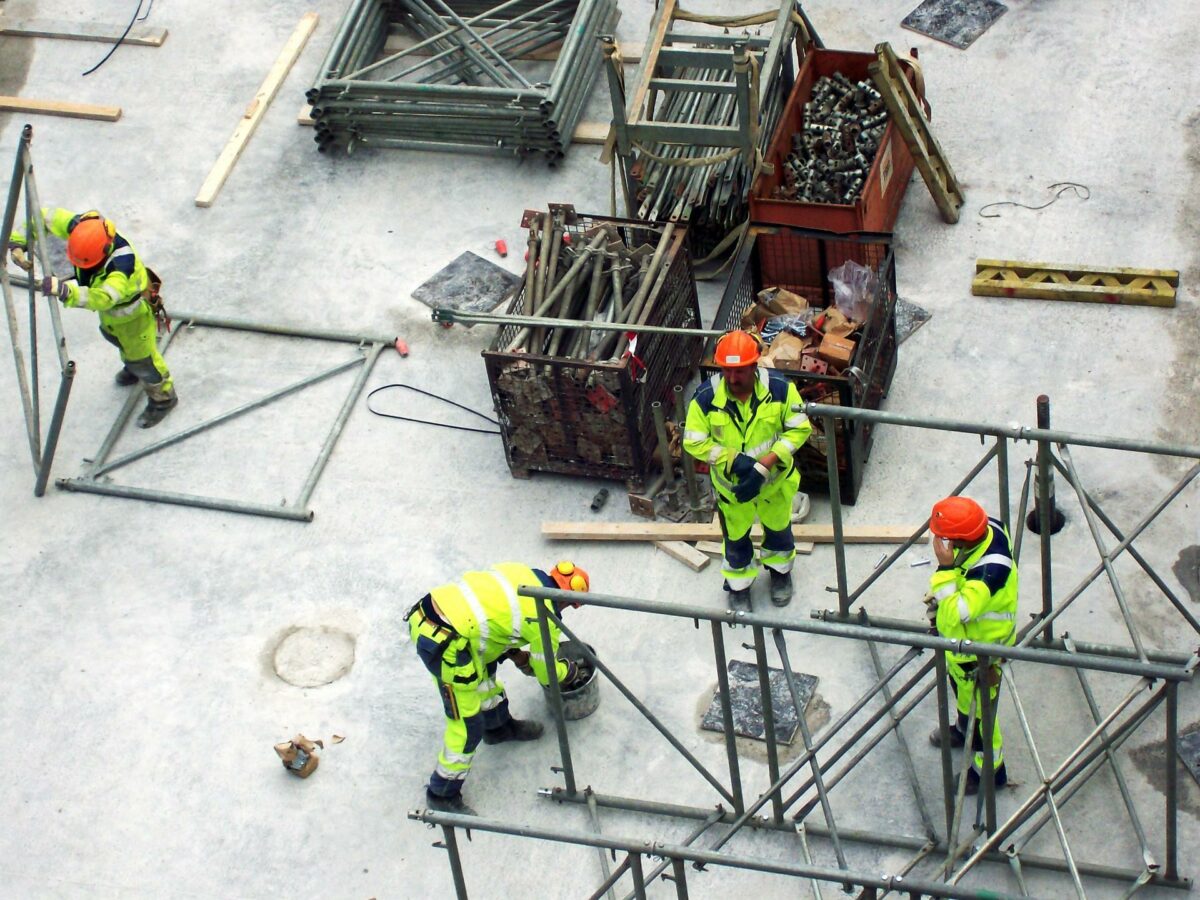 Arbejdsmiljøet i byggeriet kan blive bedre, om man opstiller positive mål. Det mener i hvert fald forsker Pete Kines fra NFA. Foto. Colourbox.