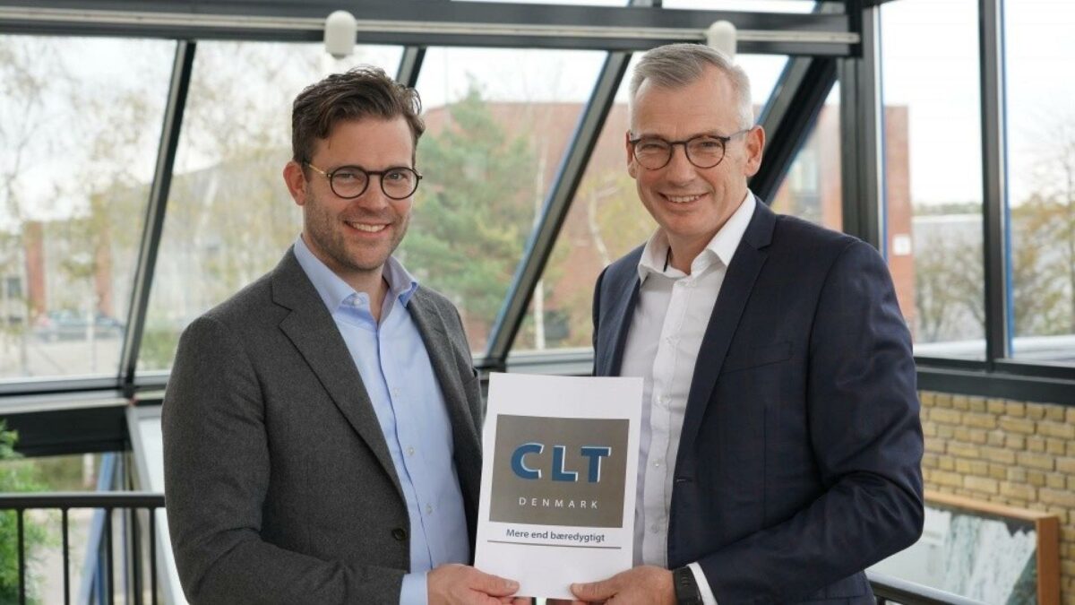 De to herrer som står bag CLT Denmark, Mads Raaschou (tv) og Per Thomas Dahl, har valgt sloganet "mere end bæredygtigt" for deres virksomhed. Foto: Mortensen Media.