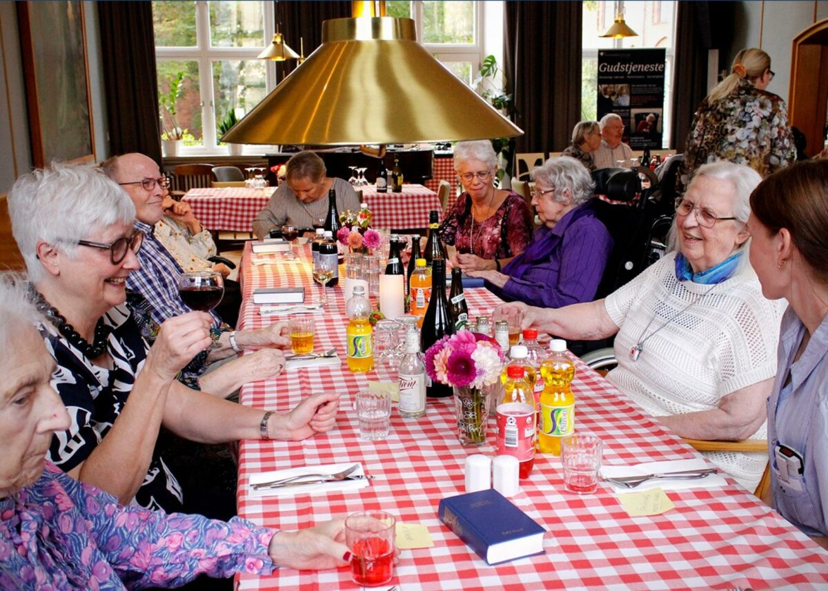 Der bliver flere danskere i aldersgruppen 80+. Fremover kan pensionsmilliarder give dem tag over hovedet. Foto: PensionDanmark.