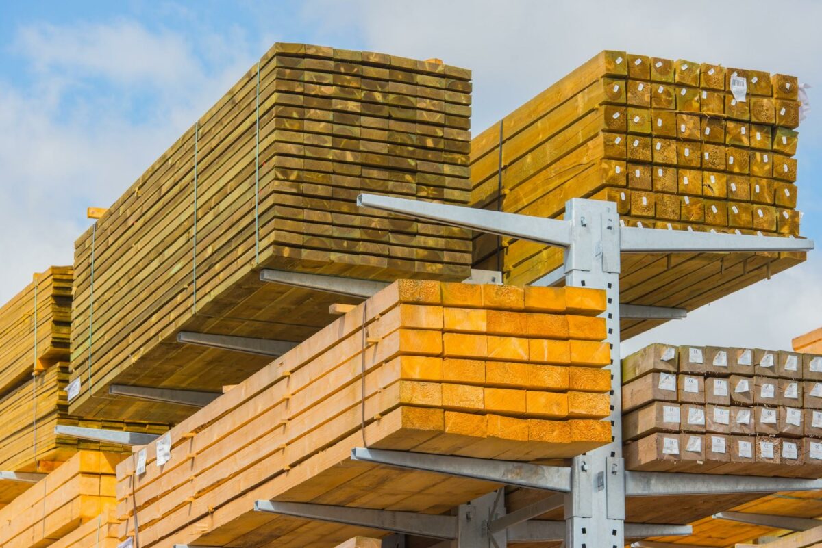 Corona-krisen har skubbet positivt til omsætningen i landets byggecentre - men der er også varer nok til alle. Foto: Colourbox.