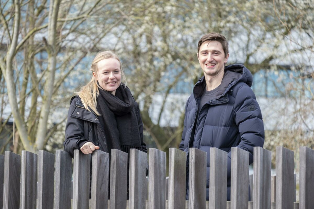 Christine Dalgaard og Andreas Bøving har lært sig selv at kode og effektiviseret ingeniørarbejdet. Pressefoto.