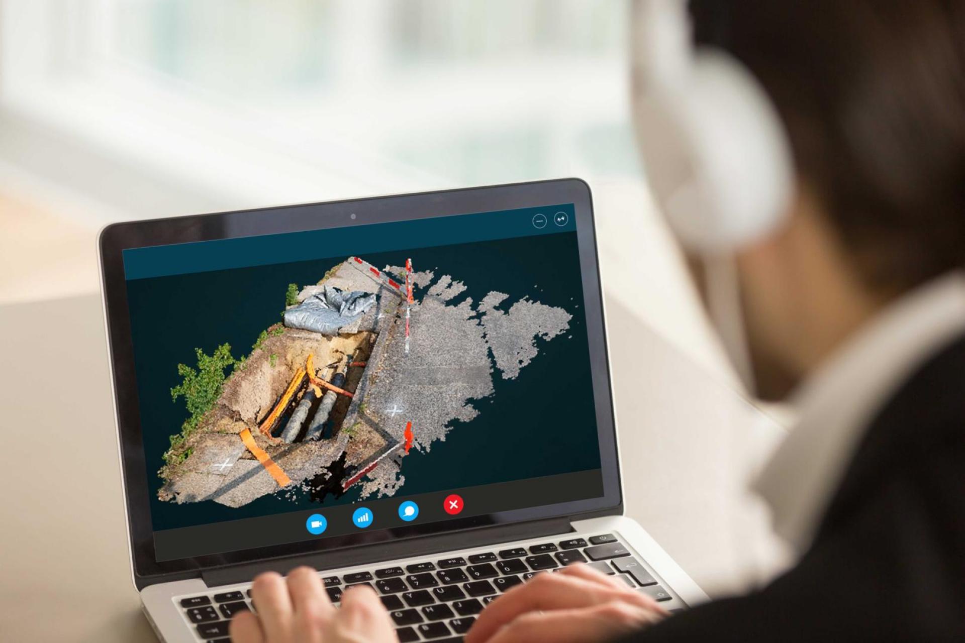 SmartSurvey omsætter video direkte fra mobiltelefonen til komplekse 3D-modeller og gør det nemt for medarbejdere hos forsyninger og entreprenører at indsamle dokumentation og data i forbindelse med gravearbejder. Foto: LE34