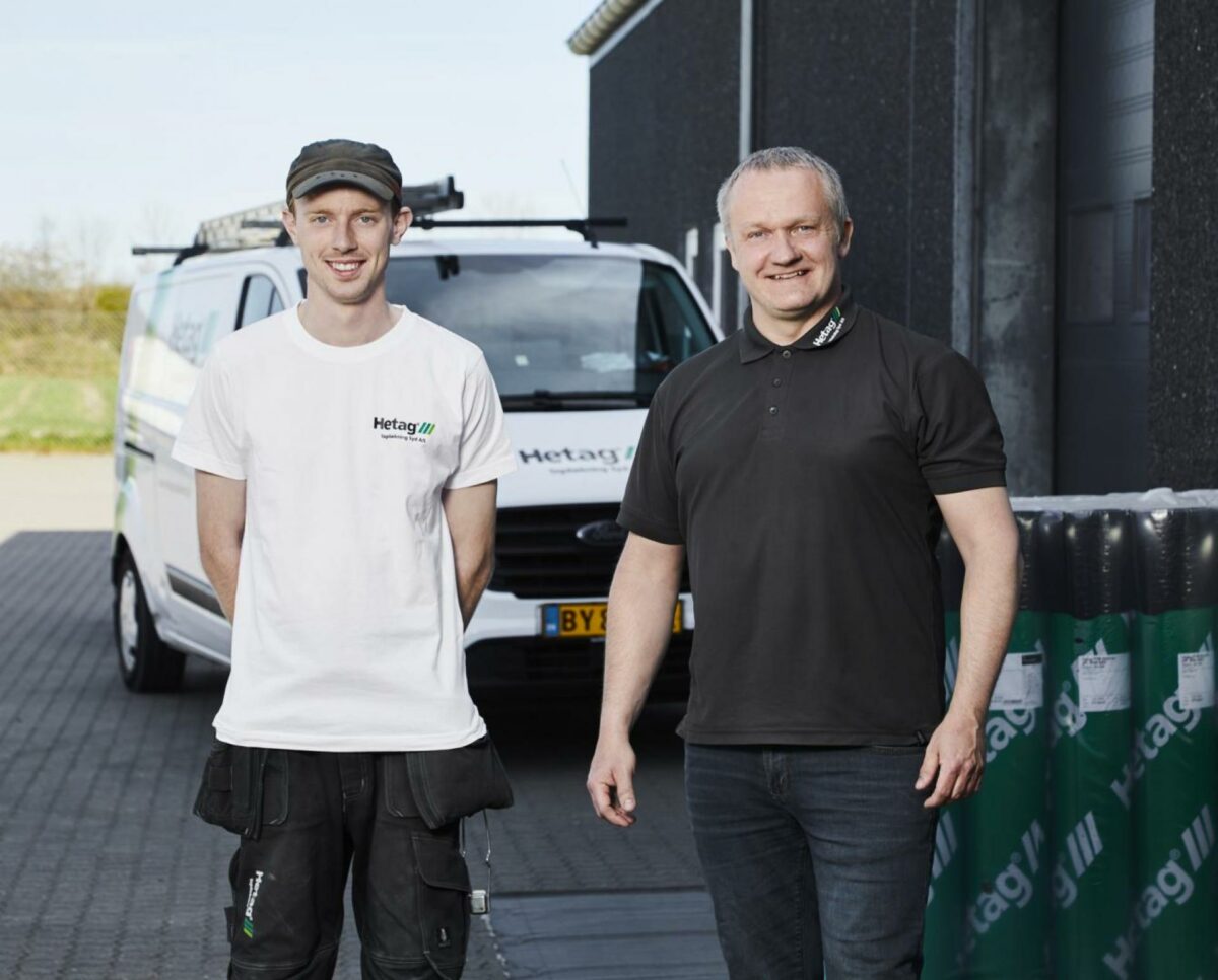 Viktor Pedersen (tv.) og med sin mentor Morten Gregersen. Pressefoto.