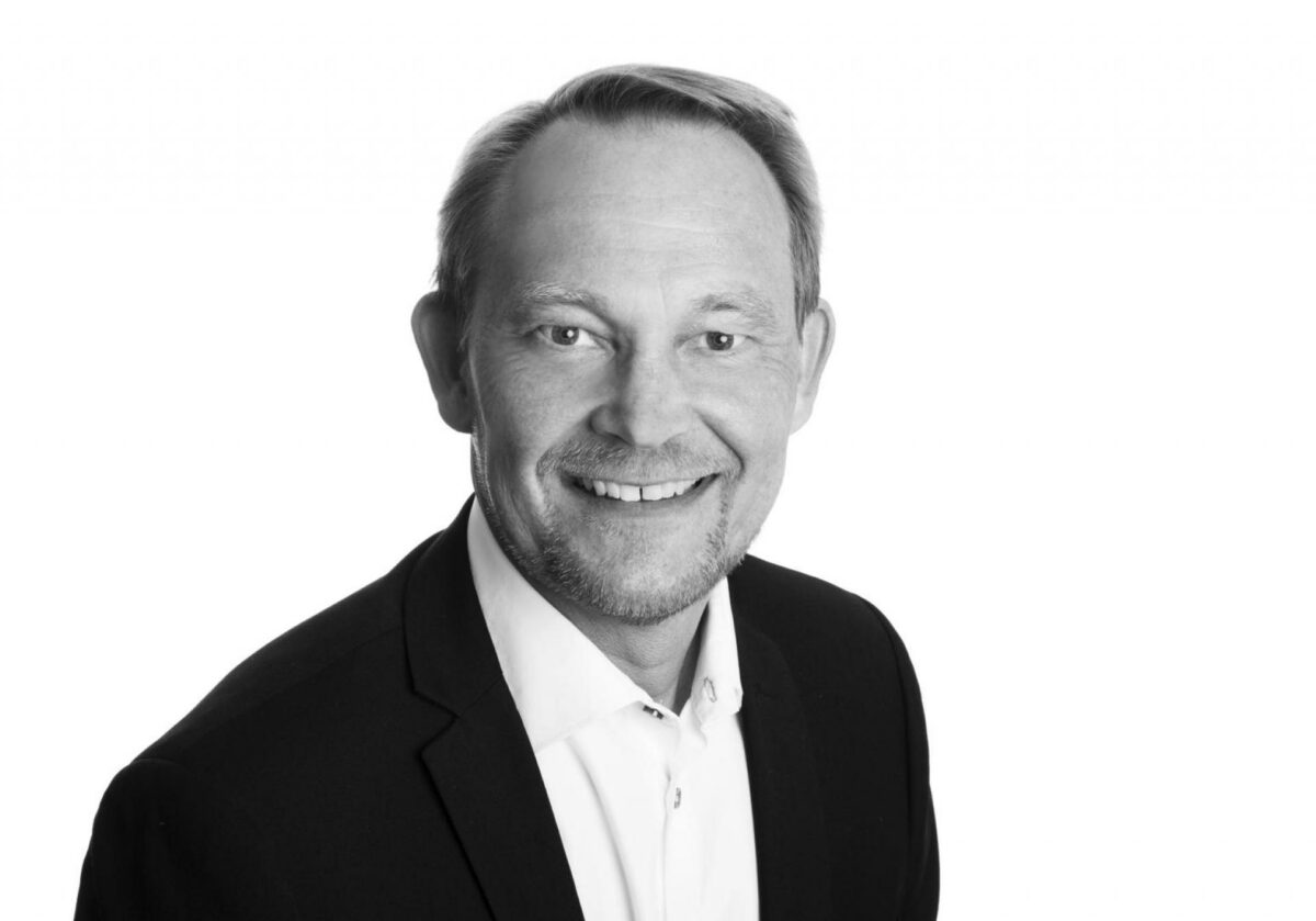 Dansk Boligbyg har ansat Keld Ernstsen i en nyoprettet stilling som økonomidirektør.