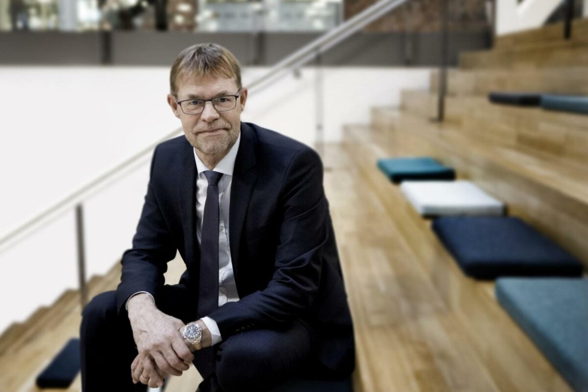Administrerende direktør Lars-Peter Søbye og resten af Cowi-koncernen har haft et solidt halvår. Pressefoto: Ida Wang.