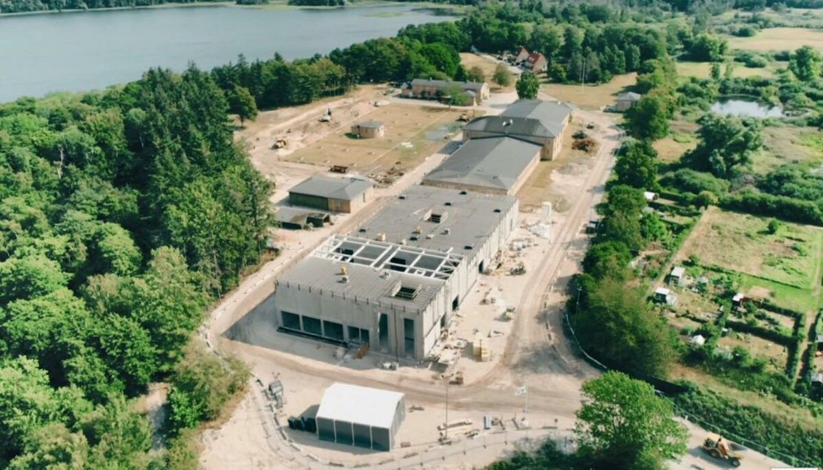 Det gamle Søndersø Vandværk nord for København får i disse dage en ordentlig overhaling af NCC med flere. Pressefoto.