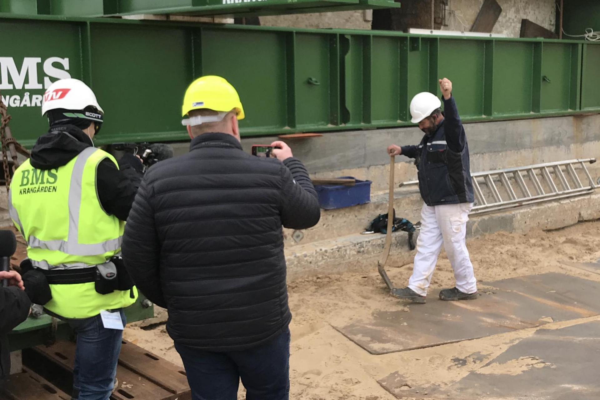 Øjeblikket, hvor Kjeld Pedersen får at vide, at Rubjerg Knude Fyr har nået enden. 