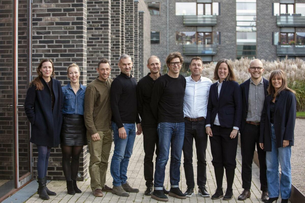 10 nye partnere: (fra venstre) Signe Baadsgaard, Pil Høyer Thielst, Benjamin Ter-Borch, Martin Rønne-Nielsen, Michael Kvist Madsen, Robert Janson, Thomas Rahbæk Madsen, Trine Hedeager Harboe, Mikkel Kjærgård Christiansen, Malene Hjortsø Kyndesen. Pressefoto.