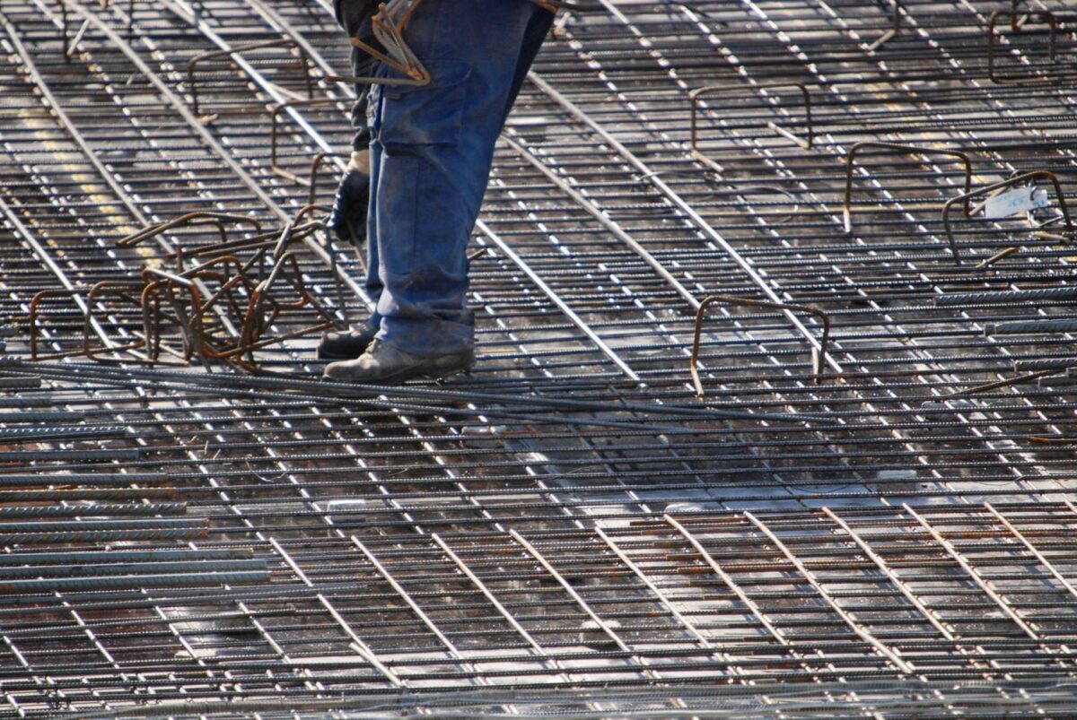 Der er mange udenlandske arbejdere i byggeriet, og derfor skal man oppe corona-indsatsen netop her, lyder det fra Arbejdstilsynet. Foto: Colourbox.