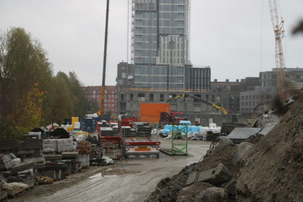 Det er ikke bare Njals Tårn, der har fået leveret ucertificeret beton. Resten af Bach Gruppens byggerier på Bryggens Bastion kan også have modtaget underlødige leverancer. Foto: Jakob Tilma.